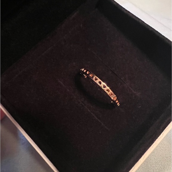 Pandora Rose Hearts Ring - Picture 3 of 7